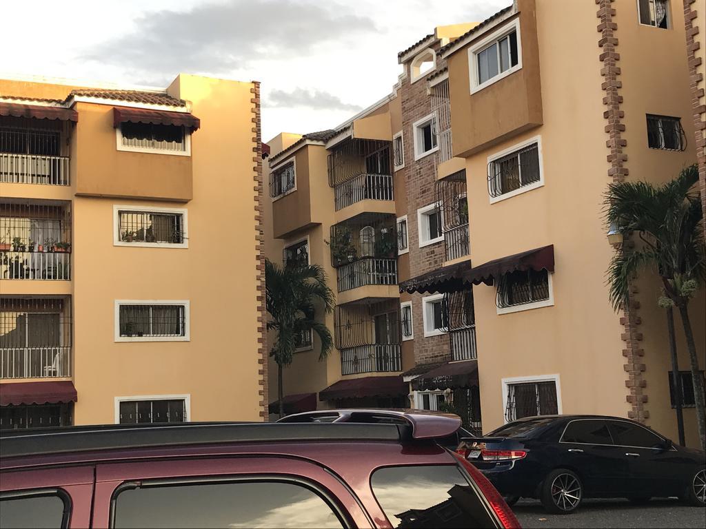 Apartamento Los Rieles Santiago De Los Caballeros Exterior photo